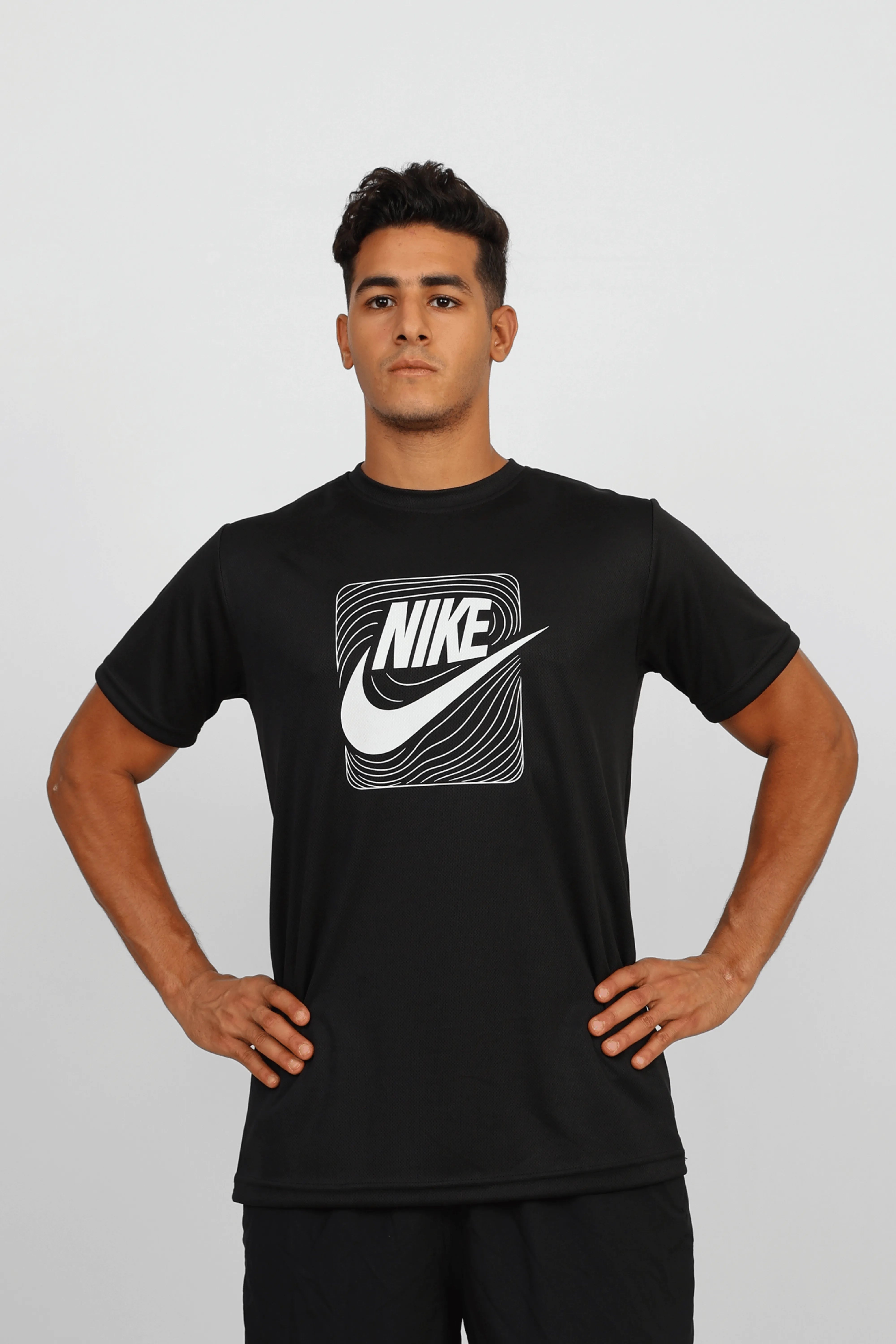 “Wave Box” Graphic Tee