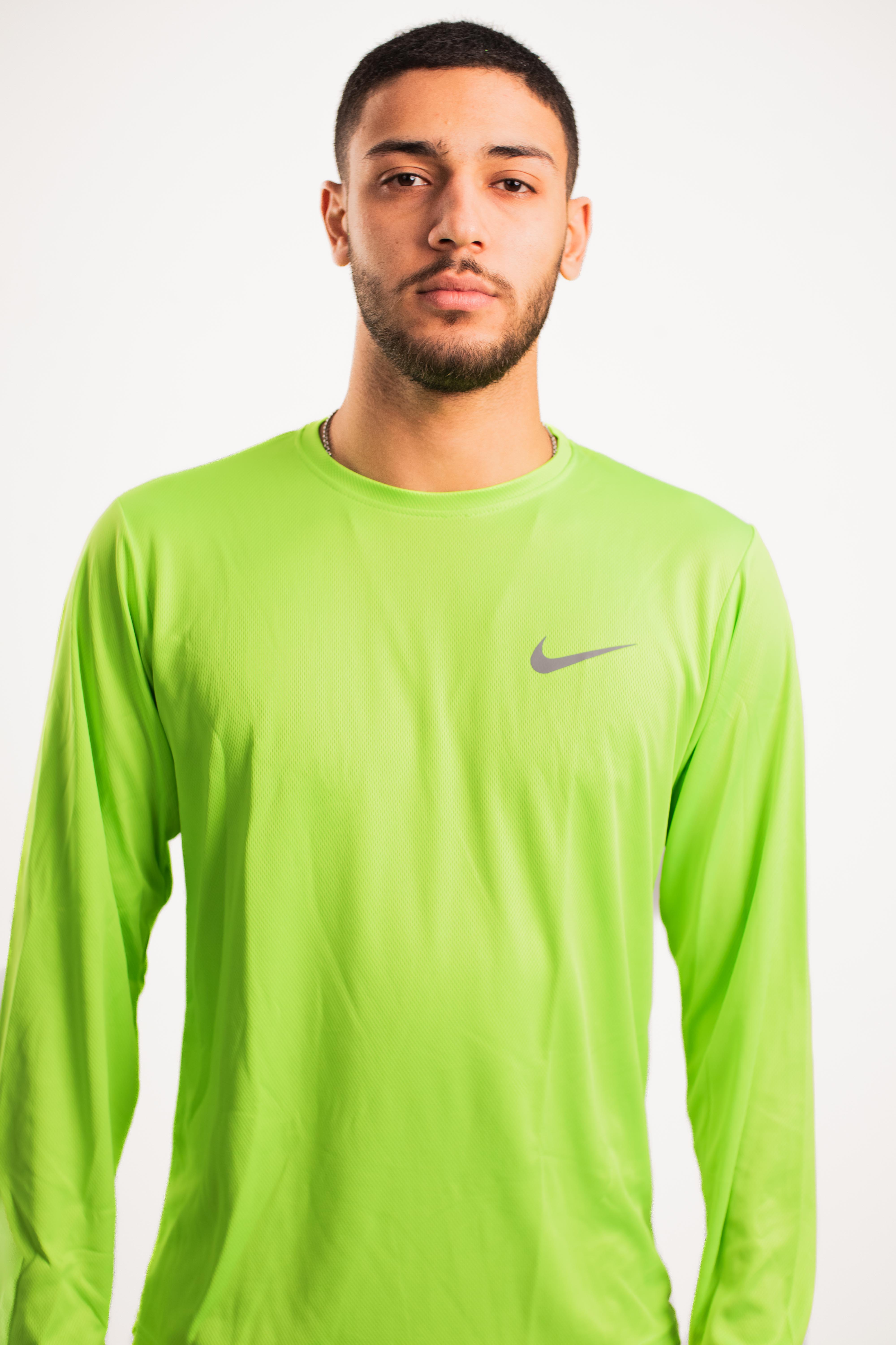 Nike Green Basic Long-Sleeve T-Shirt