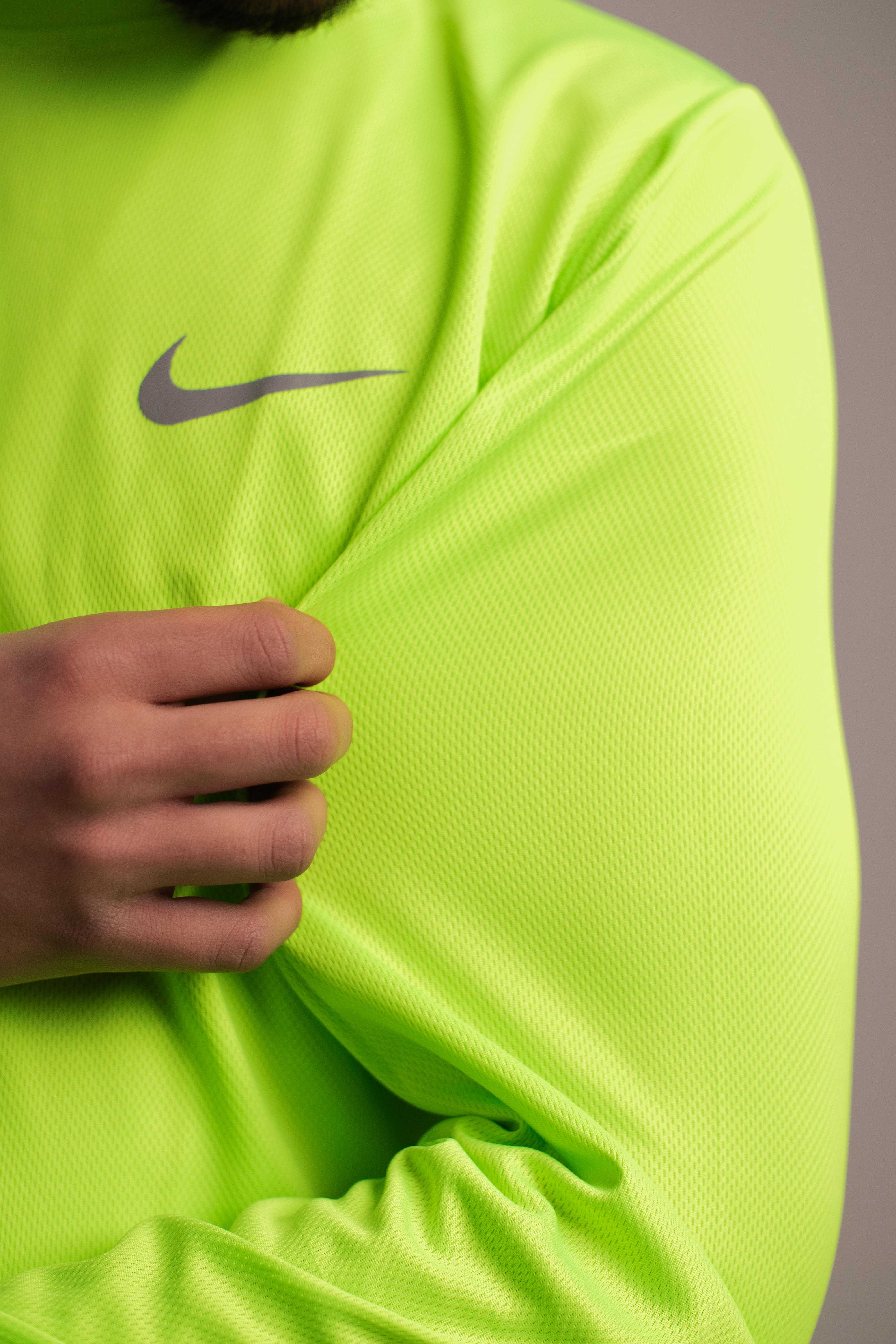 Nike Green Basic Long-Sleeve T-Shirt