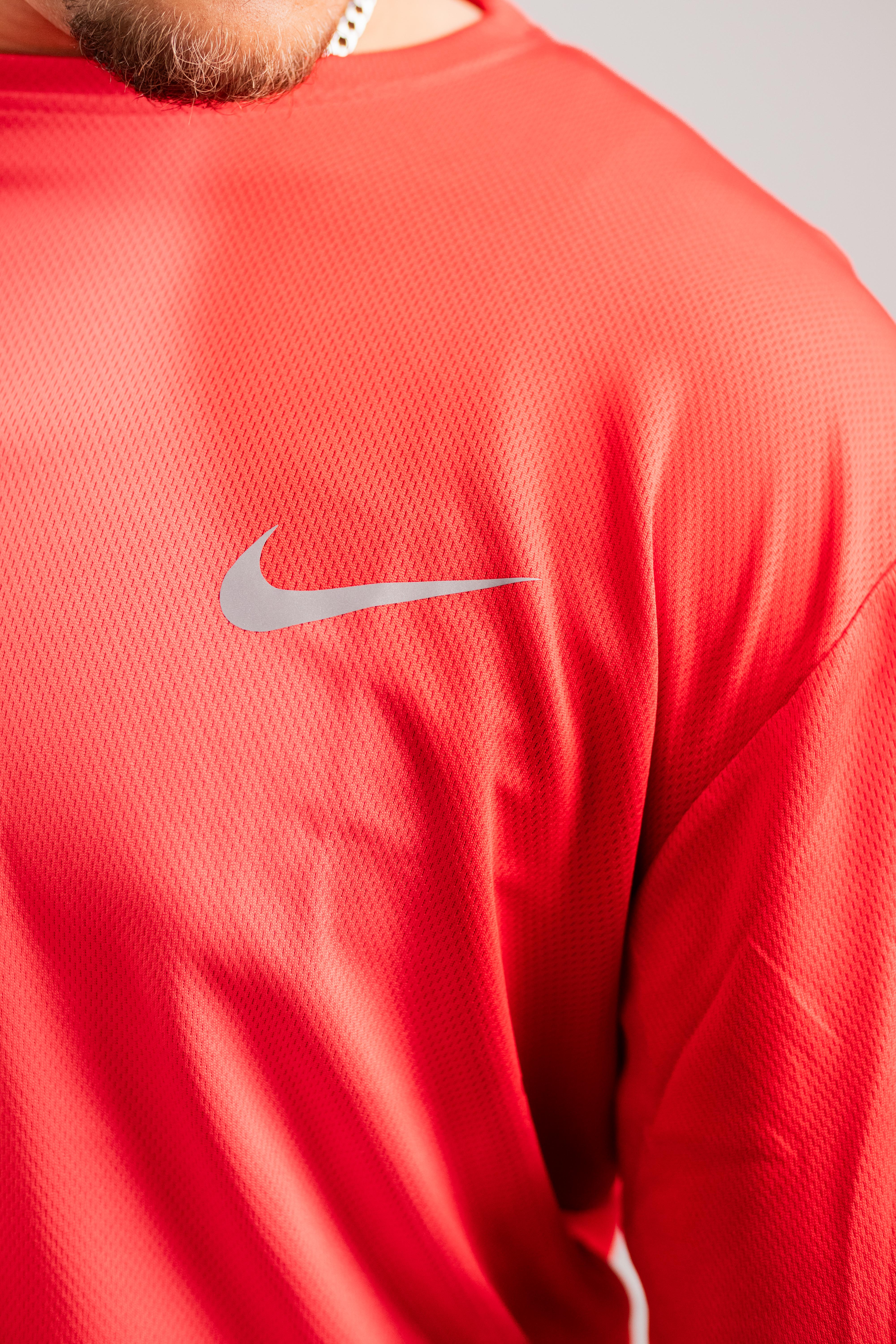 Nike Red Basic Long-Sleeve T-Shirt