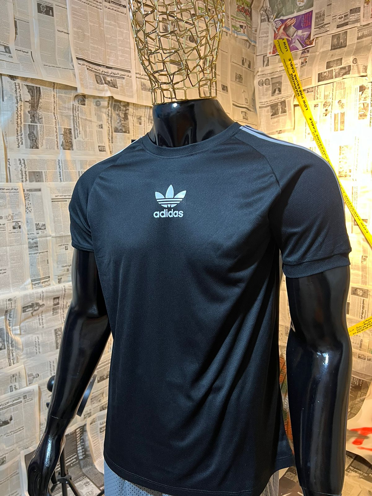 ADIDAS T-SHIRT